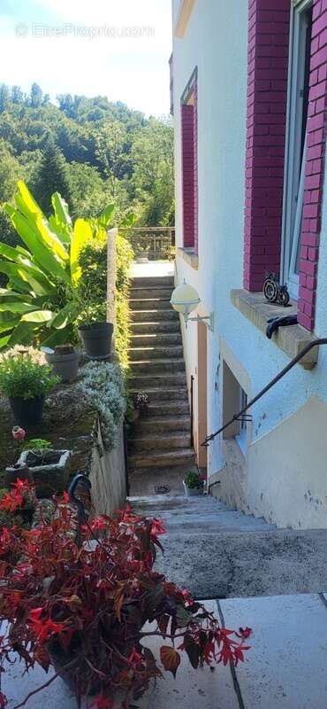 Maison à FONTENOY-LE-CHATEAU