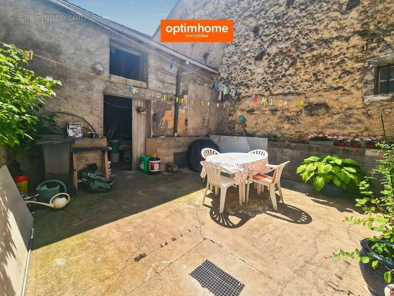 Maison à BLENOD-LES-TOUL