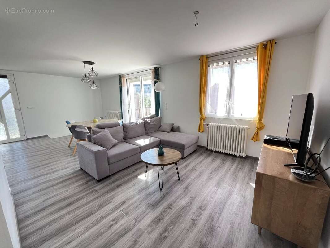 Maison à SAINT-GEORGES-SUR-BAULCHE