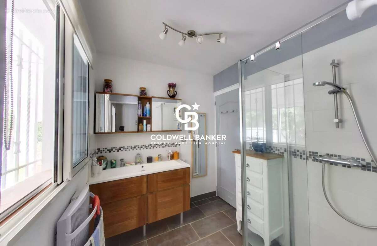 Maison à SAINT-CYPRIEN