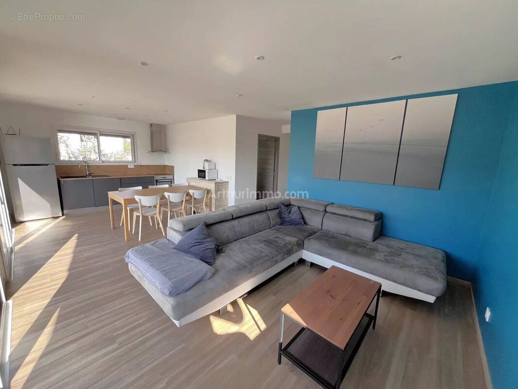 Appartement à VIVIERS-DU-LAC