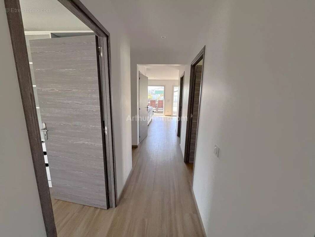 Appartement à VIVIERS-DU-LAC