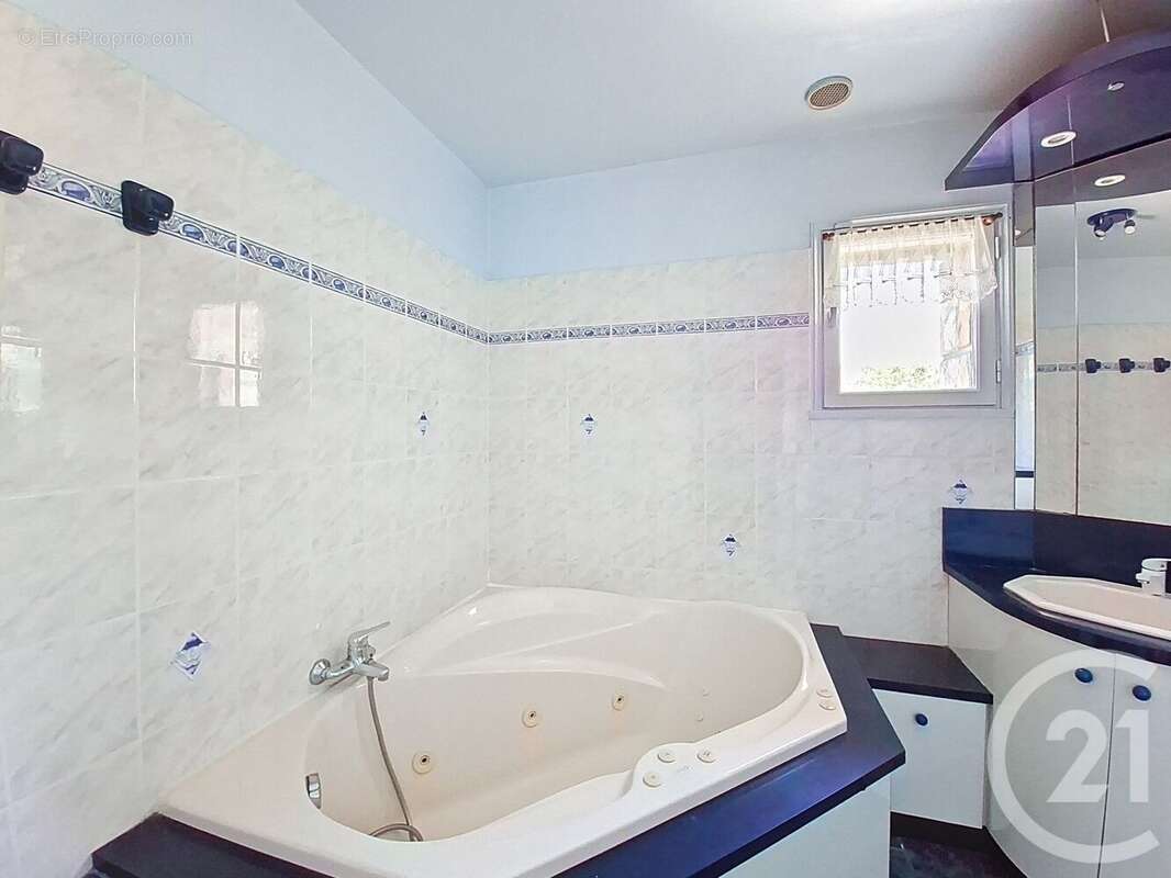 Maison à PLEUMEUR-BODOU