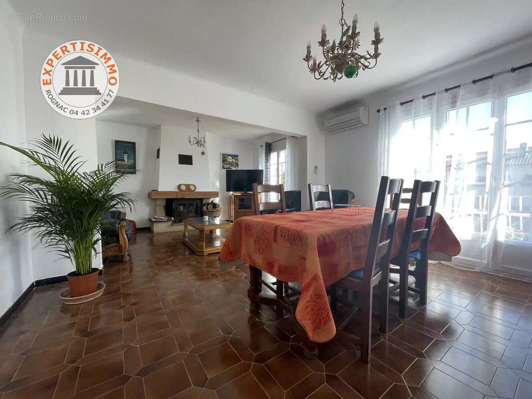 Maison à BERRE-L&#039;ETANG