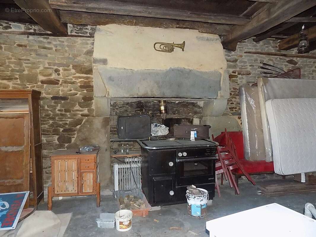 Maison à CARHAIX-PLOUGUER