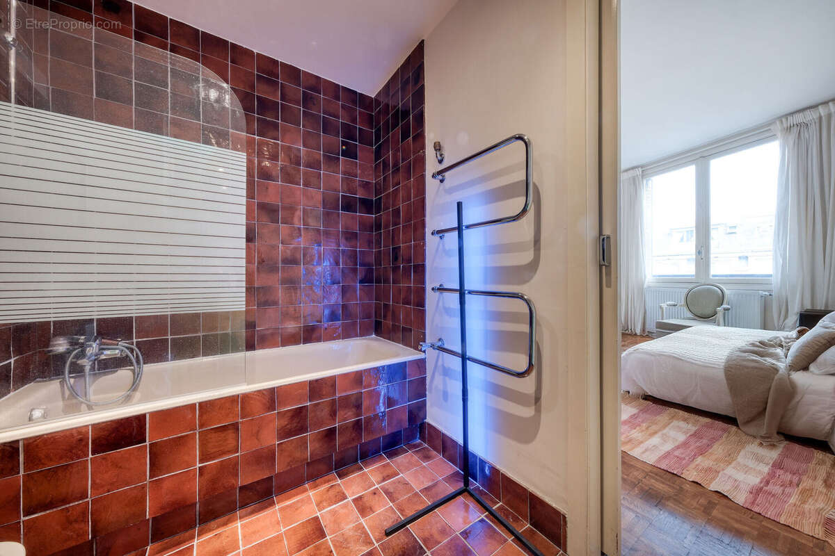 Photo 9 - Appartement à PARIS-16E