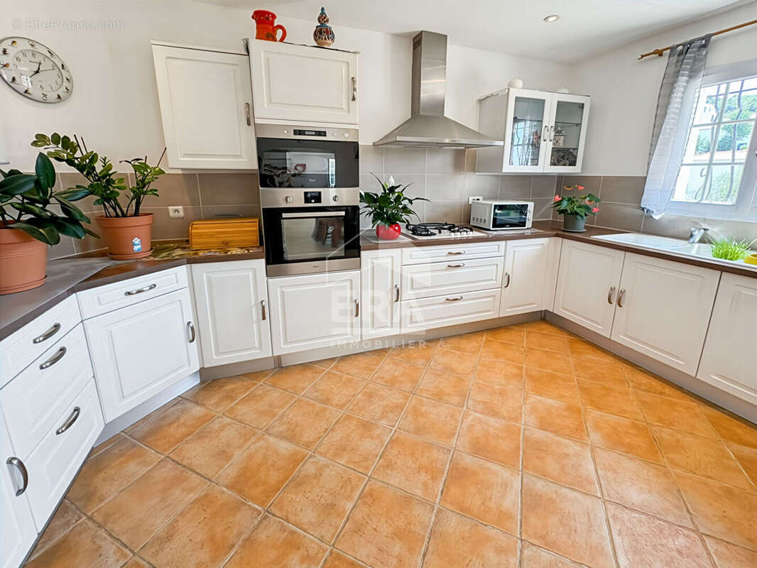 Maison à MARSEILLE-15E