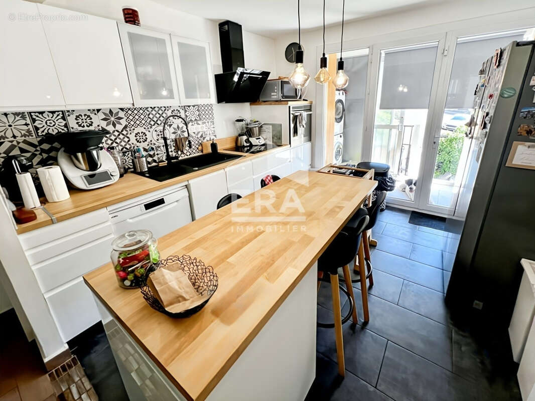 Appartement à LES PENNES-MIRABEAU