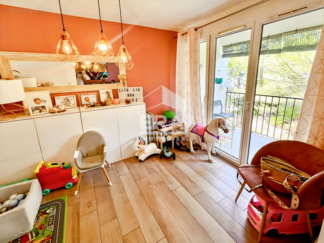 Appartement à LES PENNES-MIRABEAU