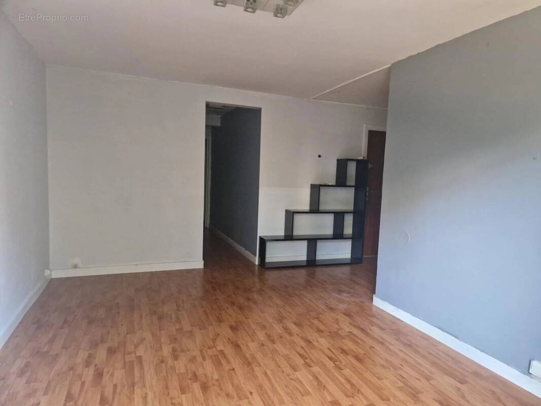 Appartement à THIAIS