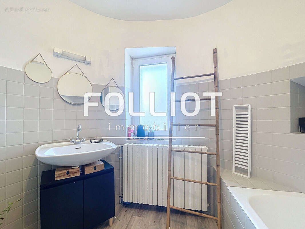 Maison à TORIGNI-SUR-VIRE