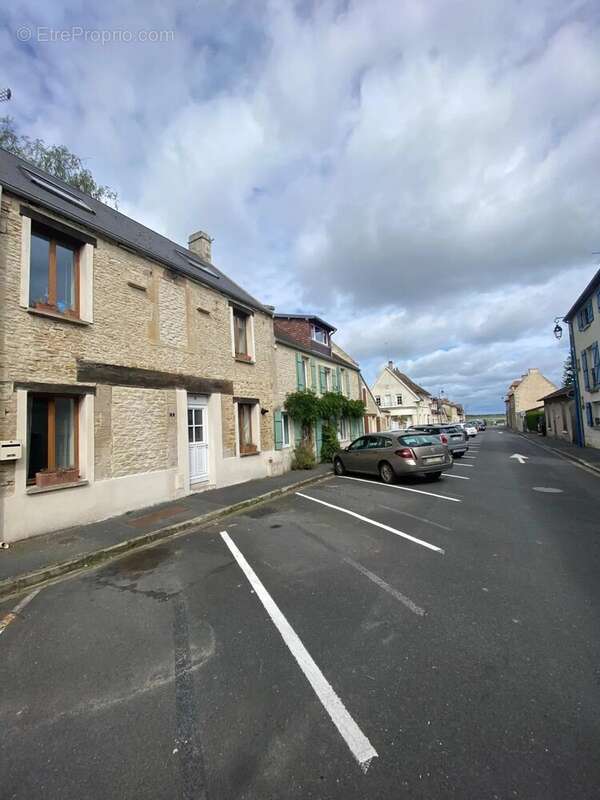 Maison à SALLENELLES