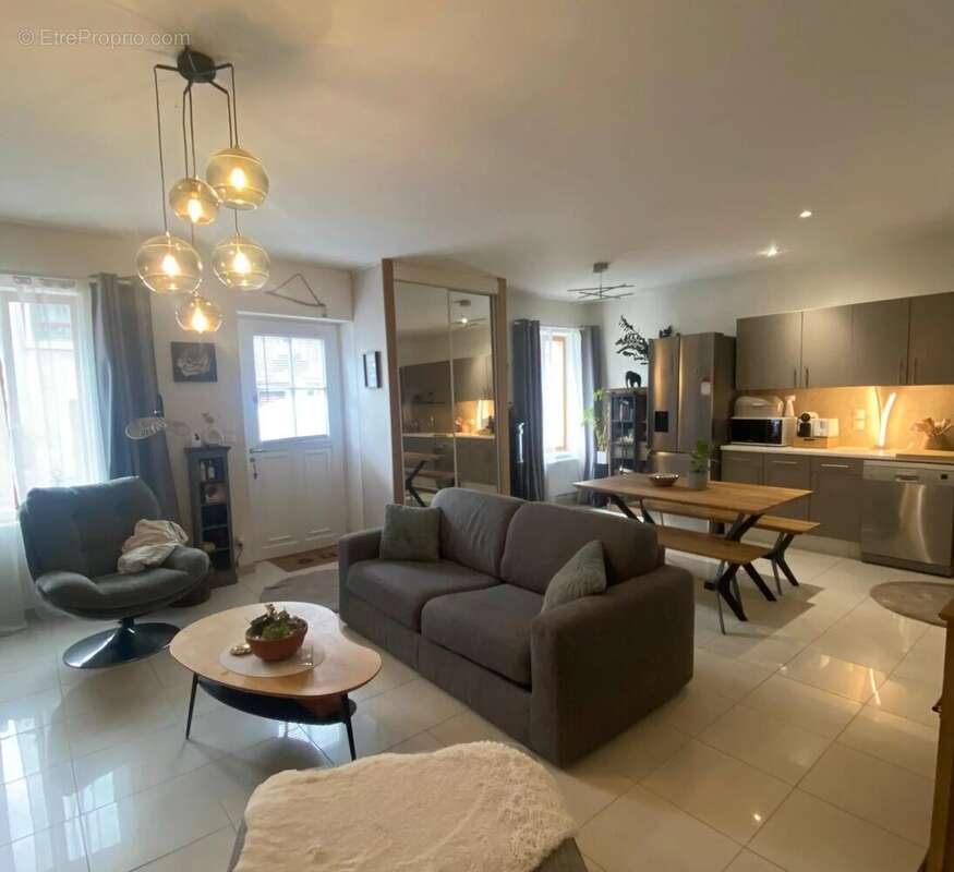 Maison à SALLENELLES