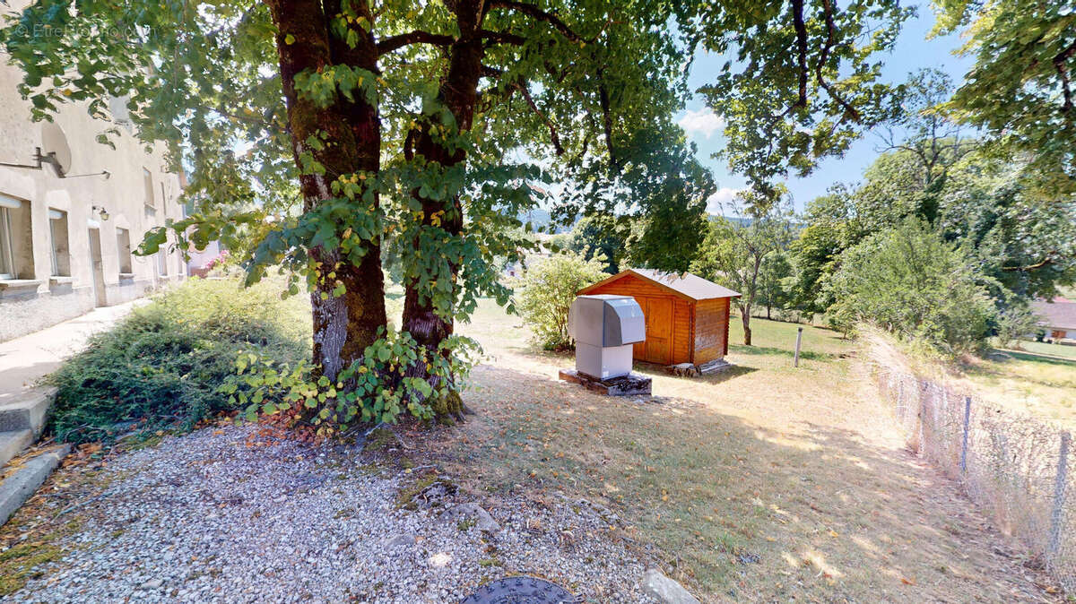 Maison à SAINT-MARTIN-DU-FRENE