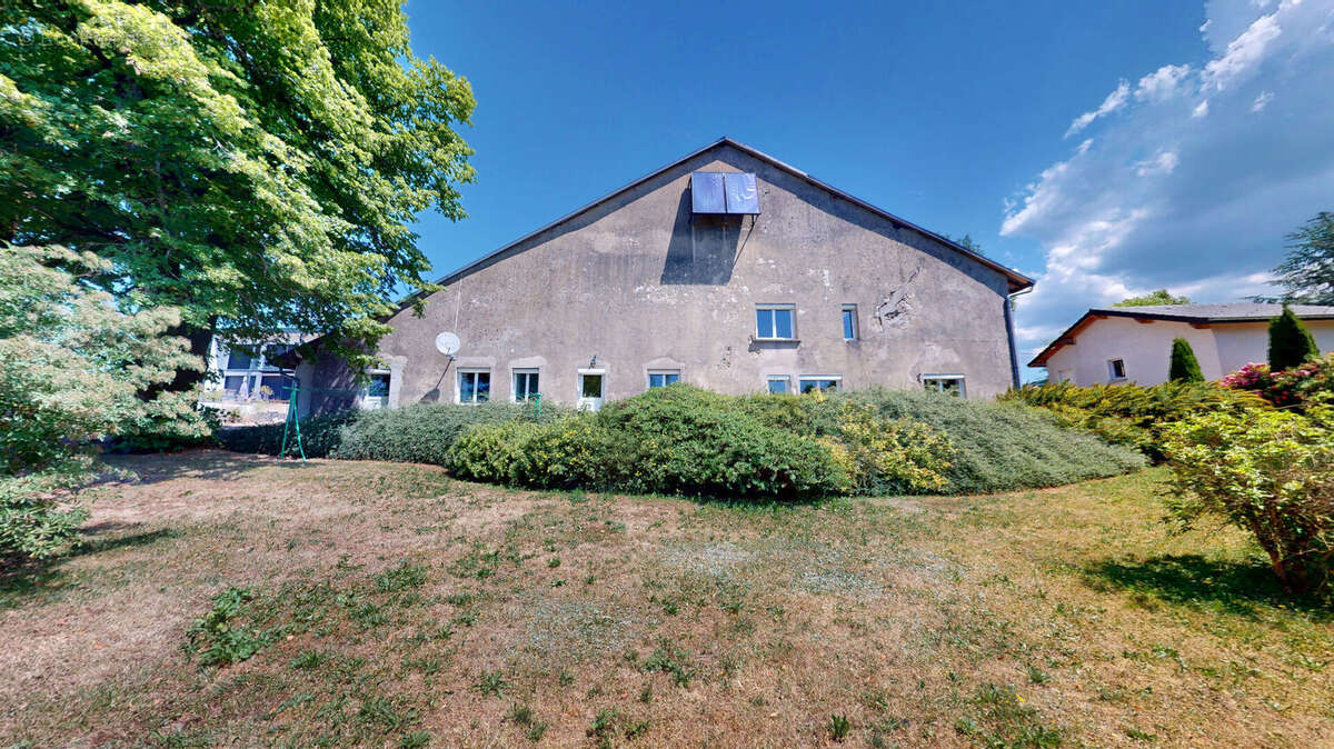 Maison à SAINT-MARTIN-DU-FRENE