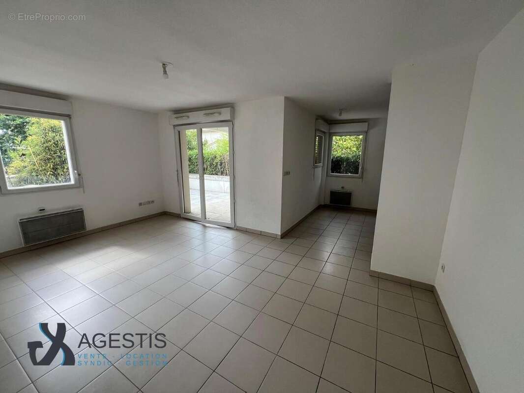   - Appartement à COLOMIERS