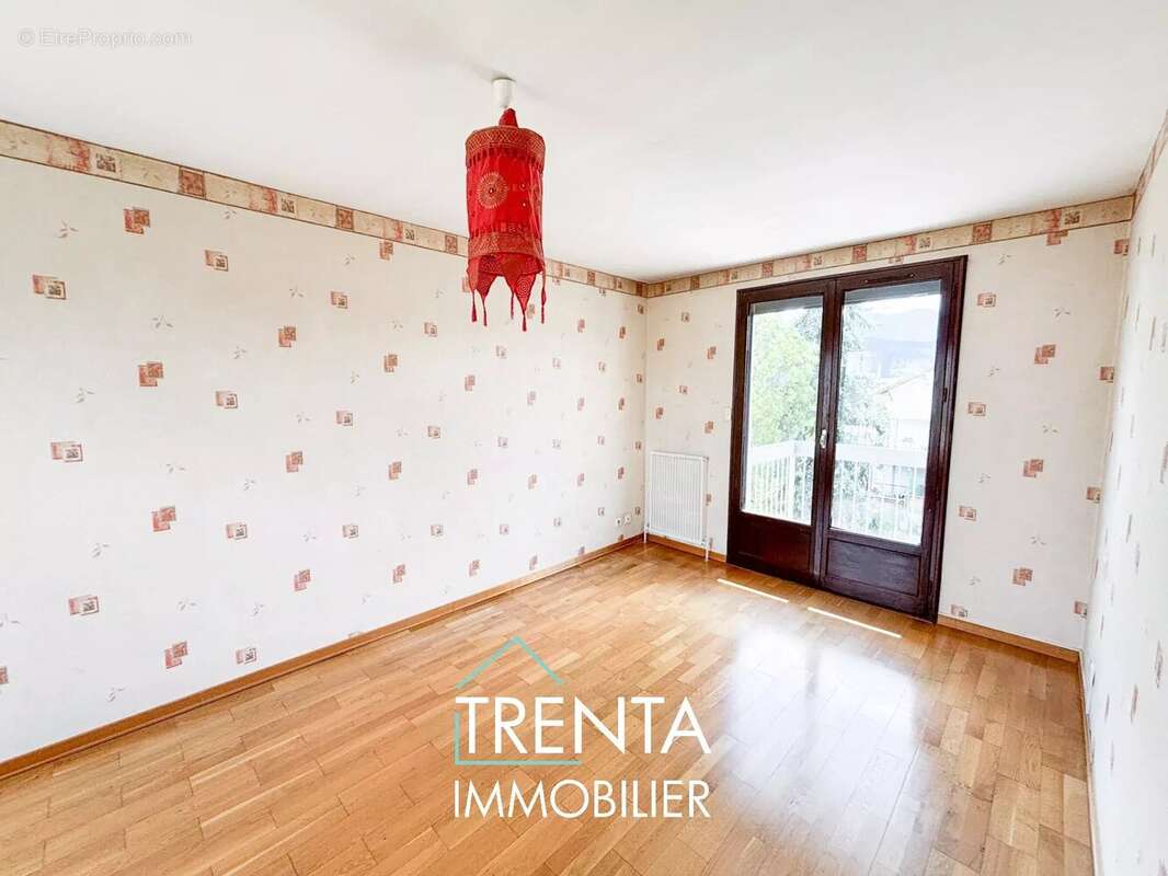 Appartement à VOIRON