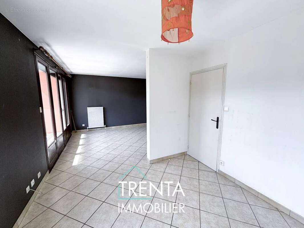 Appartement à VOIRON