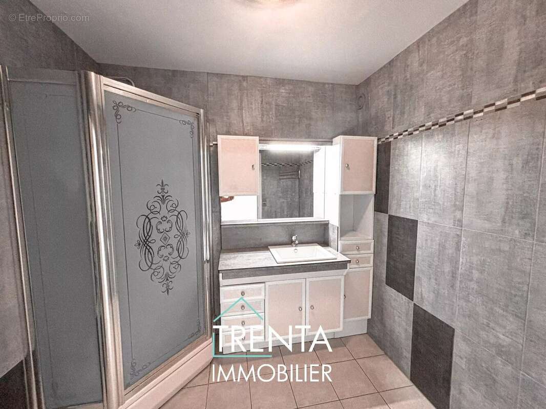 Appartement à VOIRON