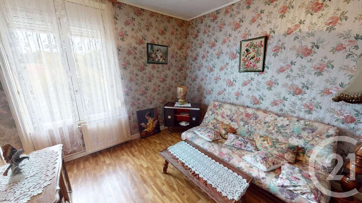 Maison à SAINT-QUENTIN