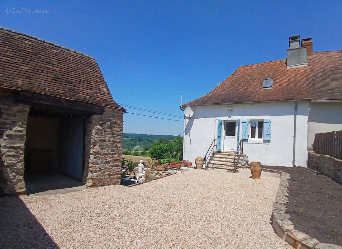 front of house - Maison à JUMILHAC-LE-GRAND