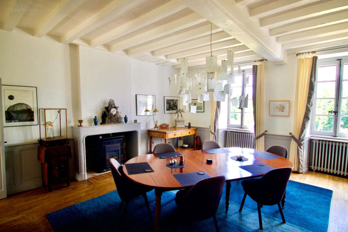 DINING ROOM - Maison à MOUTON
