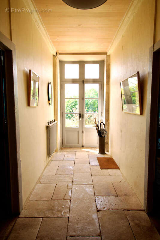 ENTRANCE HALL - Maison à MOUTON