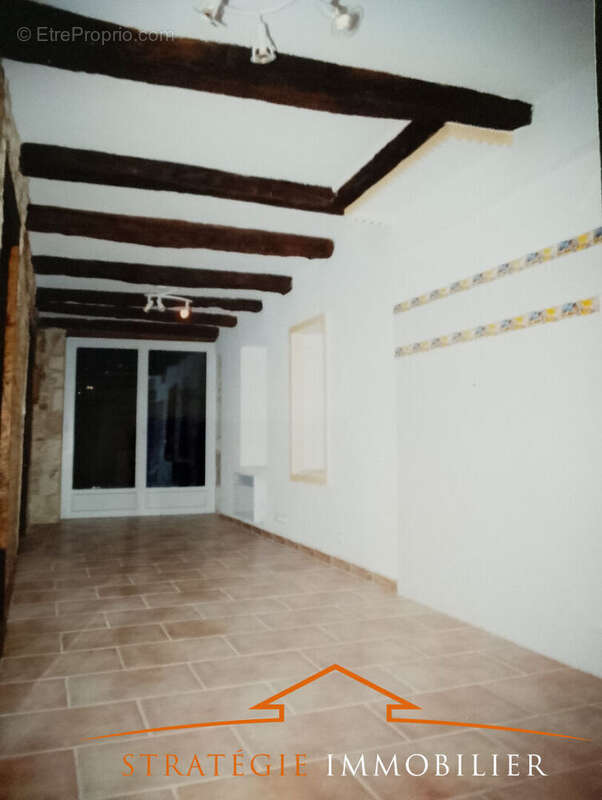 Appartement à SAINT-GENGOUX-LE-NATIONAL