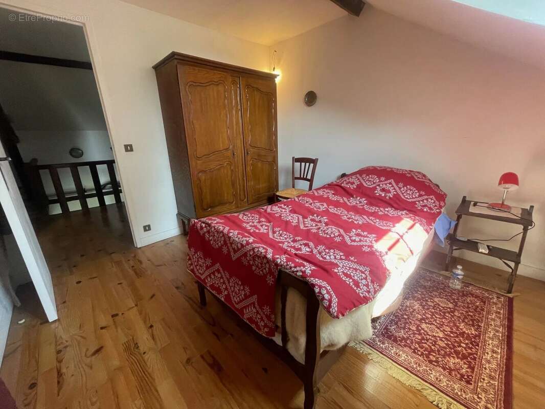 Maison à SAINT-MARDS-DE-FRESNE