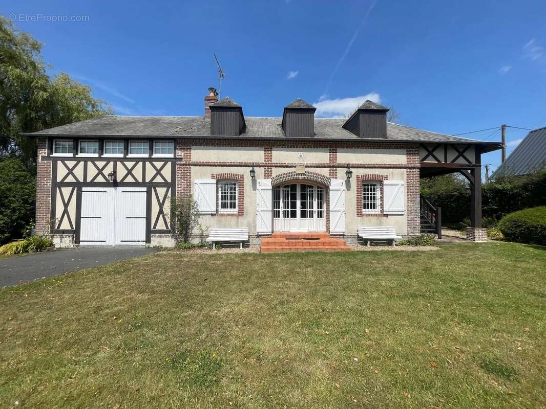 Maison à SAINT-MARDS-DE-FRESNE