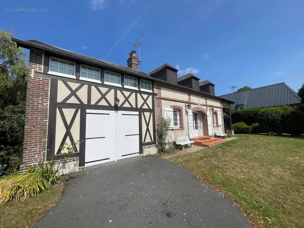 Maison à SAINT-MARDS-DE-FRESNE