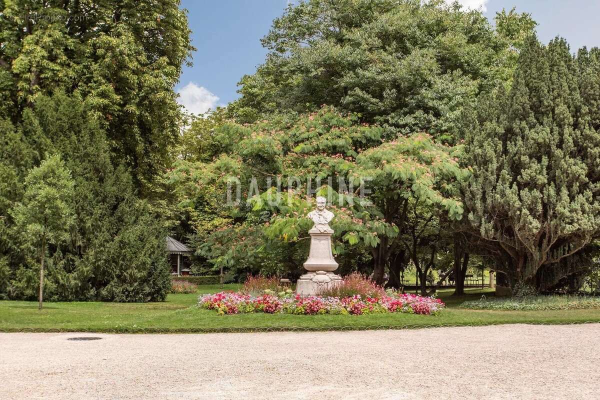 Appartement à PARIS-6E
