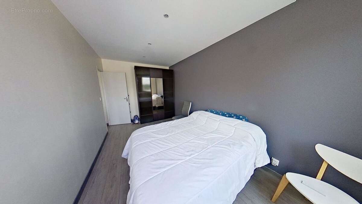 Appartement ETAMPES Hypercentre 2p 52m² - Appartement à ETAMPES
