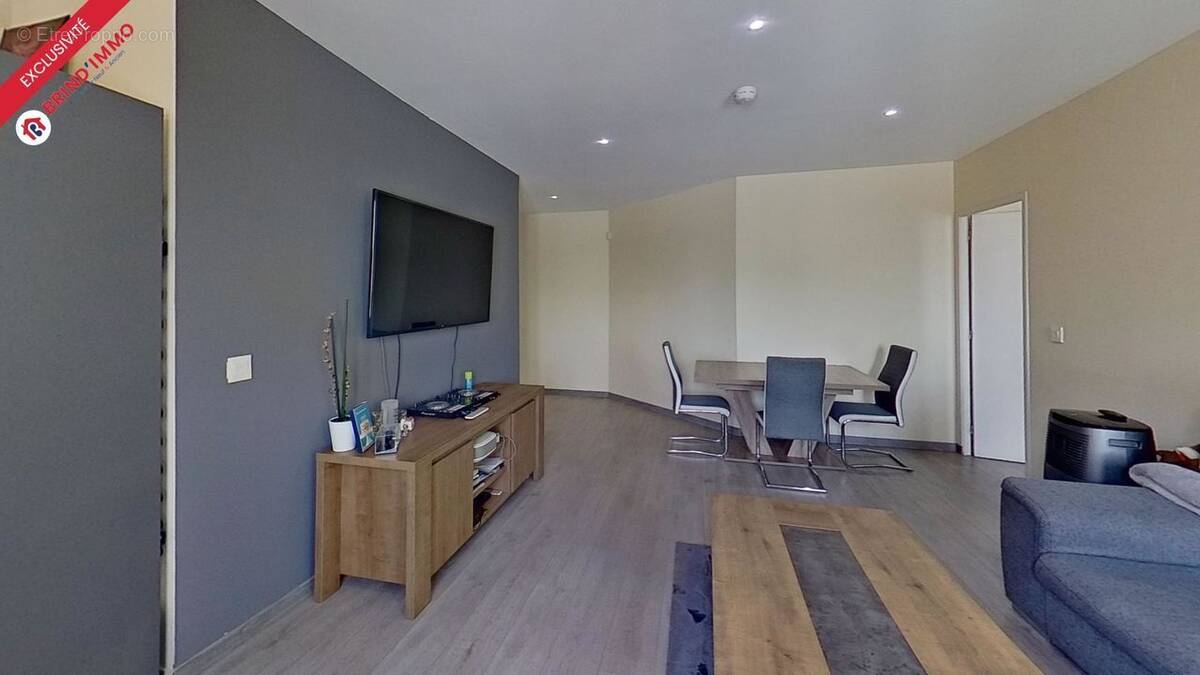 Appartement ETAMPES Hypercentre 2p 52m² - Appartement à ETAMPES