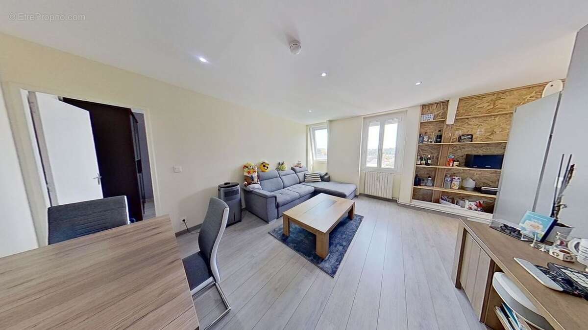 Appartement ETAMPES Hypercentre 2p 52m² - Appartement à ETAMPES