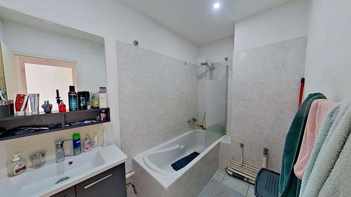 Appartement ETAMPES Hypercentre 2p 52m² - Appartement à ETAMPES