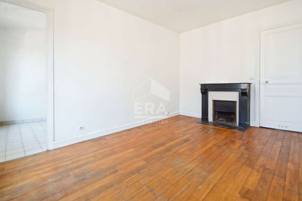 Appartement à ISSY-LES-MOULINEAUX