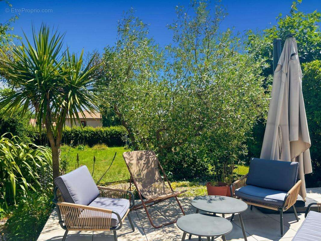 Maison à BELLEVILLE-SUR-VIE