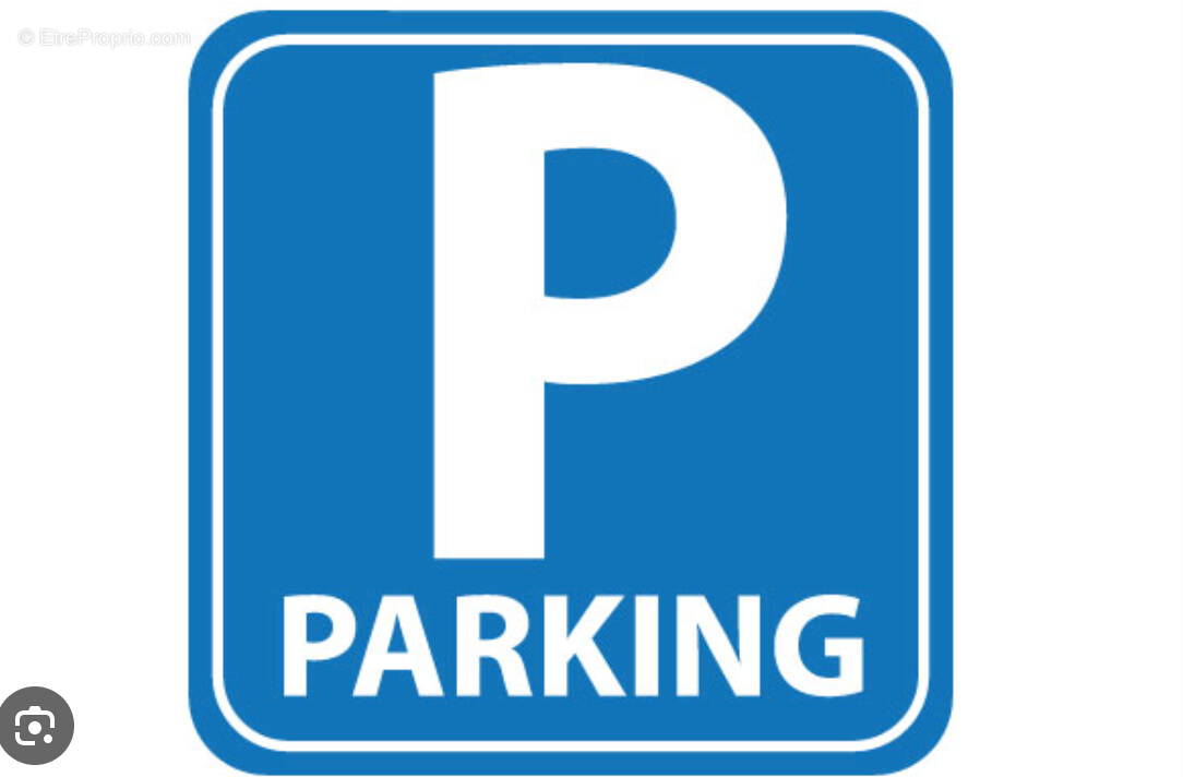 Parking à PARIS-16E