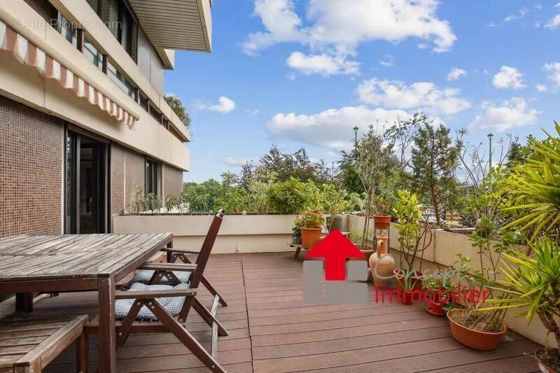 Appartement à SURESNES