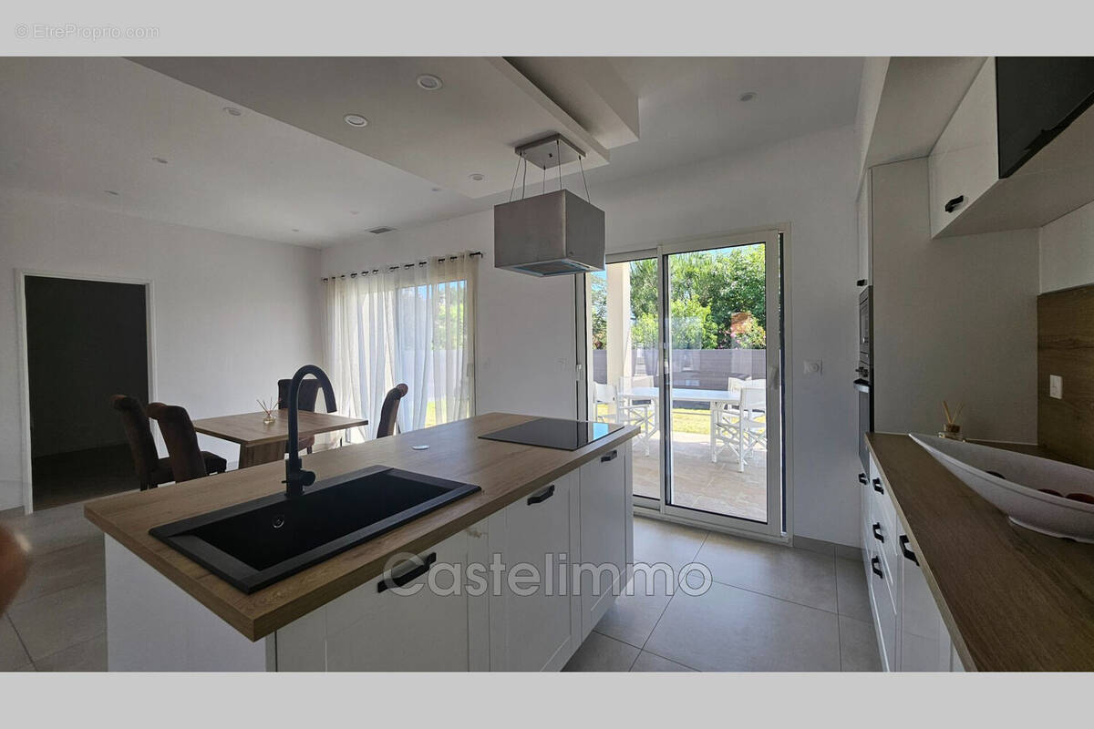 Maison à CASTELSARRASIN