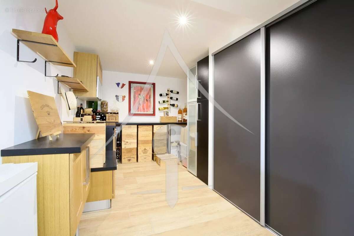 Maison à LAVERNOSE-LACASSE