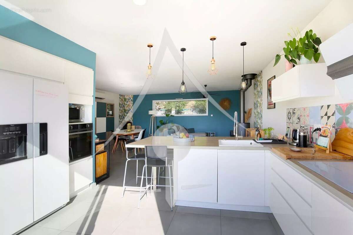 Maison à LAVERNOSE-LACASSE