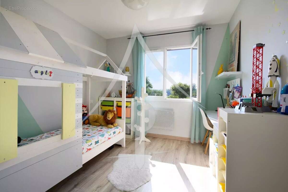 Maison à LAVERNOSE-LACASSE