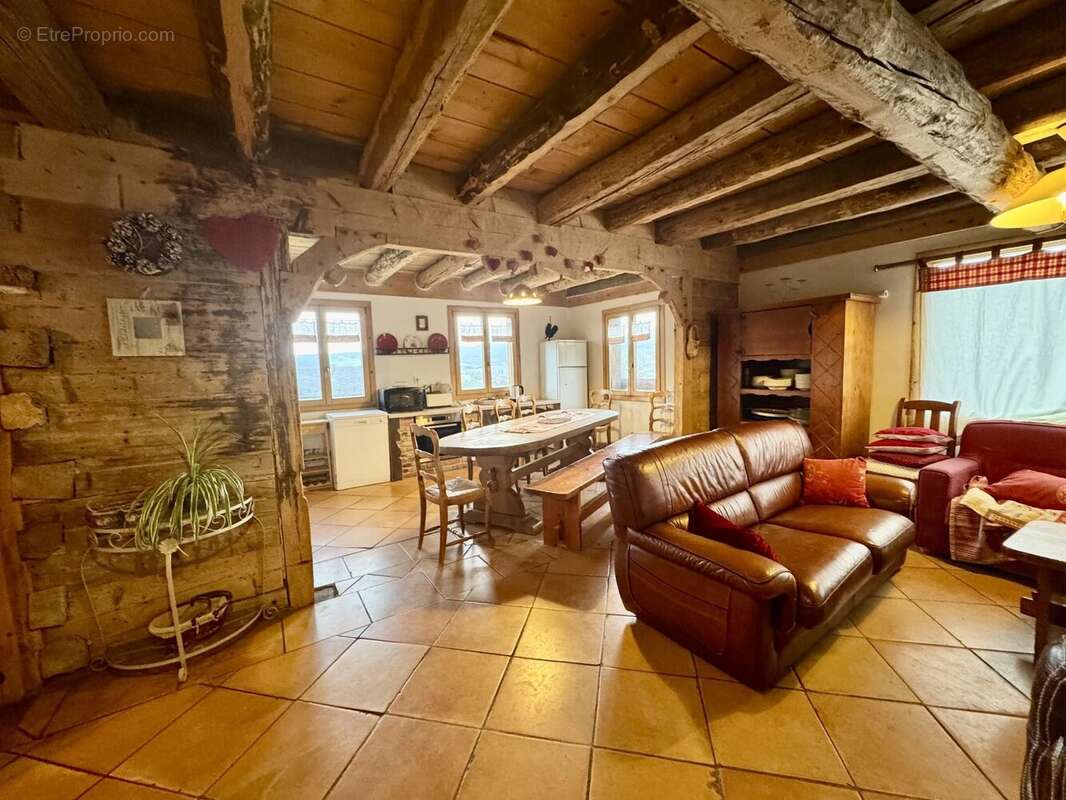 Maison à SAINT-PIERRE-DELS-FORCATS