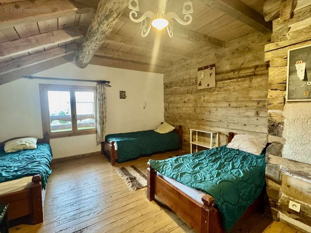 Maison à SAINT-PIERRE-DELS-FORCATS