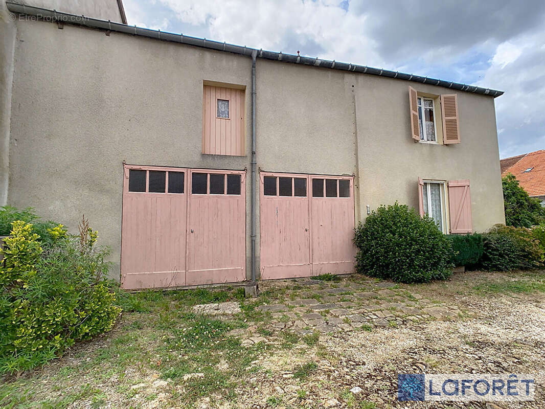 Maison à MARCILLY-EN-BASSIGNY