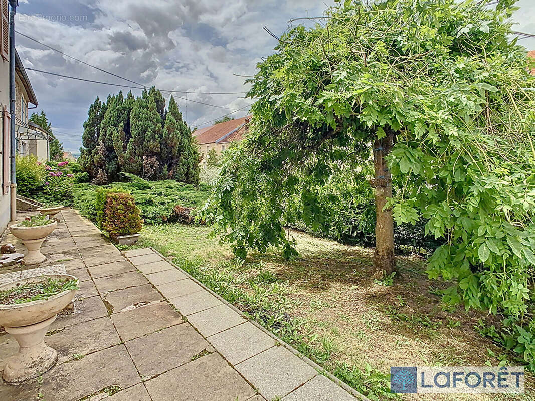 Maison à MARCILLY-EN-BASSIGNY