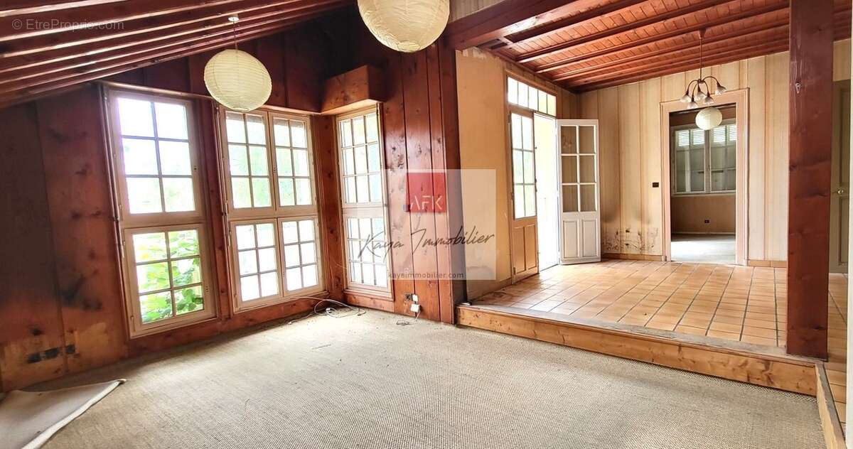 Appartement à CONTAMINE-SUR-ARVE