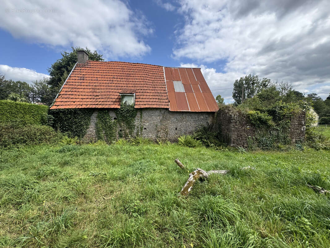 Maison à SAINT-MAUR-DES-BOIS